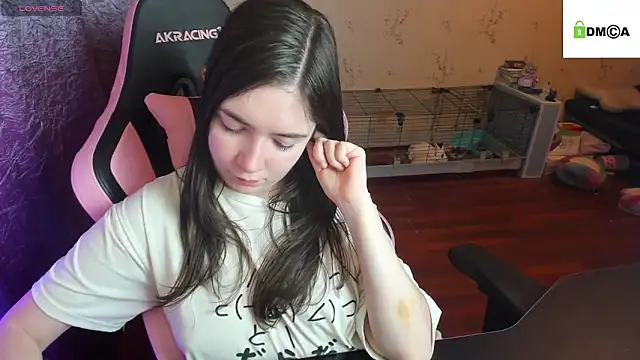 Crazy forest fairy online show from December 21, 2025, 7:32 pm