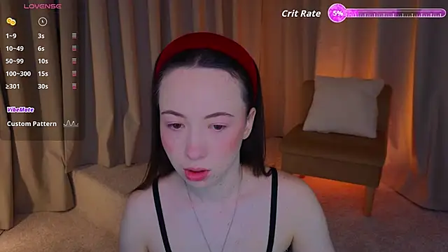 Snapshot of Hayle_Hill chatting on May 7, 2026, 12:38 am Hayle Hill online show from May 7, 2026, 12:38 am