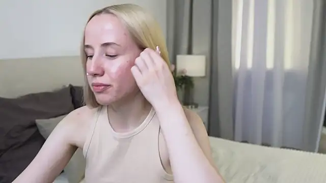 Cassie Kelman online show from November 10, 2025, 9:14 pm