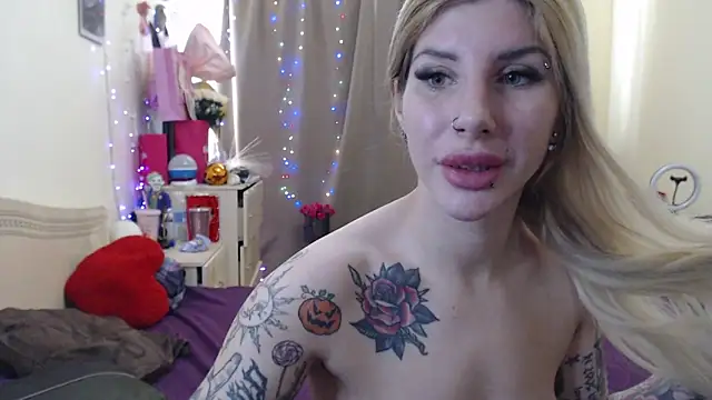 BLACKPeonyy online show from October 29, 2025, 11:12 am