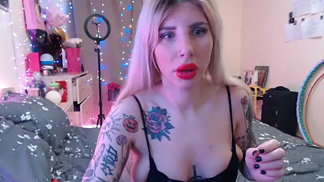 BLACKPeonyy online show from November 23, 2025, 2:28 pm