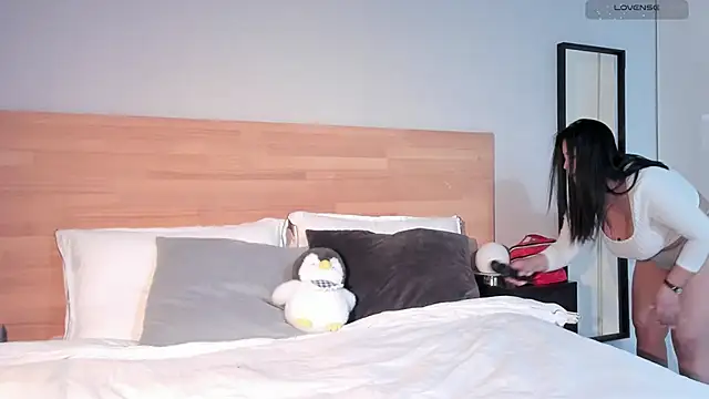  alaiasmile  online show from February 24, 2026, 5:55 pm