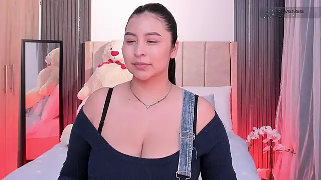 Snapshot of _alaiasmile_ chatting on July 13, 2026, 1:47 pm alaiasmile online show from July 13, 2026, 1:47 pm