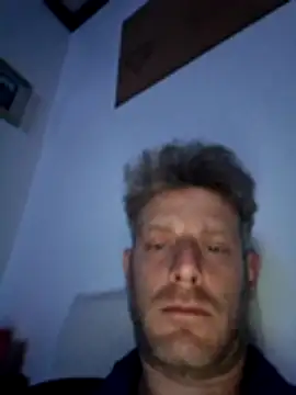 Jonjon3669 online show from April 23, 2026, 10:01 pm