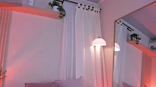 mara brooks online show from March 11, 2026, 8:48 pm