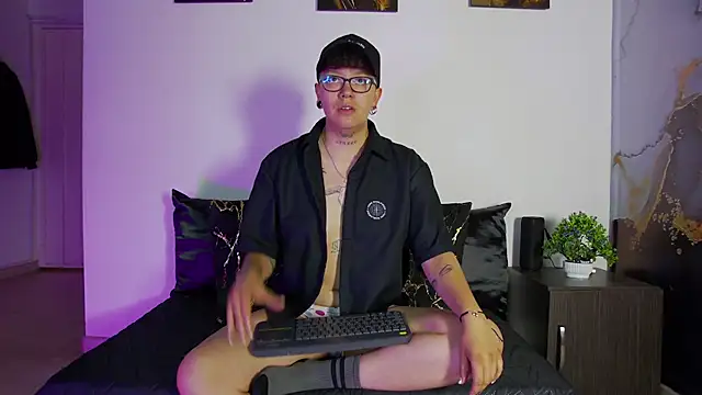 alex noa online show from May 2, 2026, 7:19 pm