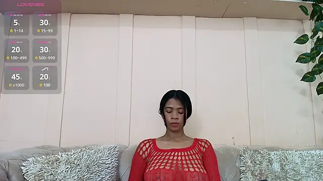 Snapshot of amaia_baez chatting on December 26, 2024, 7:27 pm amaia baez online show from December 26, 2024, 7:27 pm