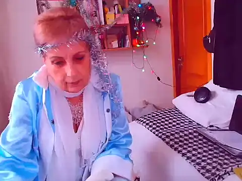 Victoria5643 online show from January 11, 2025, 9:04 am