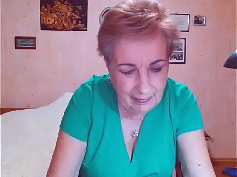 Snapshot of Victoria5643 chatting on March 16, 2026, 7:29 pm Victoria5643 online show from March 16, 2026, 7:29 pm