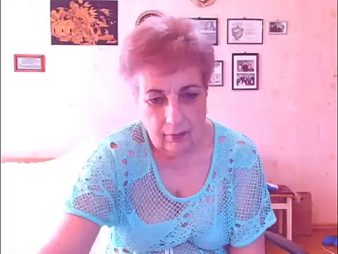 Snapshot of Victoria5643 chatting on March 28, 2026, 8:03 am Victoria5643 online show from March 28, 2026, 8:03 am