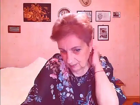 Snapshot of Victoria5643 chatting on April 6, 2026, 6:31 pm Victoria5643 online show from April 6, 2026, 6:31 pm