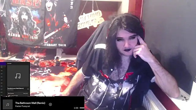 Rocker Assassin66630 online show from December 16, 2025, 7:08 pm