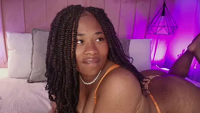 Anneth  M online show from March 18, 2025, 10:48 pm