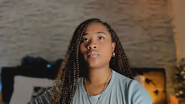 Anneth  M online show from December 20, 2025, 7:32 pm