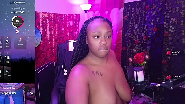 Snapshot of cheriserozequeen chatting on October 26, 2025, 5:19 pm cheriserozequeen online show from October 26, 2025, 5:19 pm