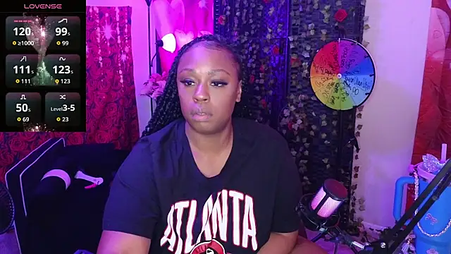 Snapshot of cheriserozequeen chatting on November 9, 2025, 2:48 pm cheriserozequeen online show from November 9, 2025, 2:48 pm