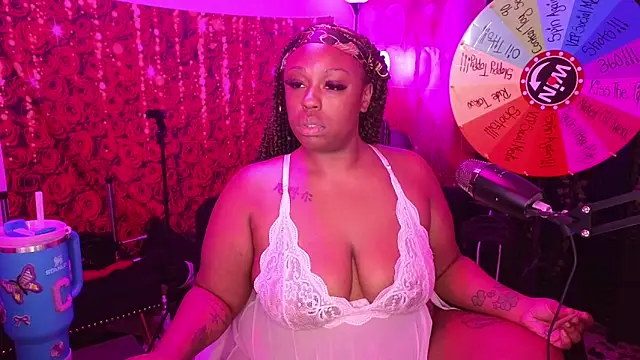 cheriserozequeen online show from May 26, 2026, 4:58 pm