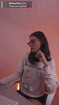 DanyNova Co online show from March 9, 2025, 10:41 pm