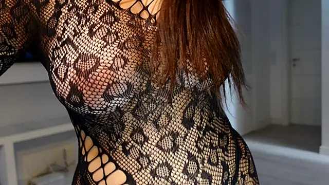 Snapshot of carla_italian chatting on November 24, 2025, 1:55 pm carla italian online show from November 24, 2025, 1:55 pm