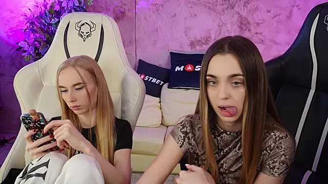 Lana Pulse online show from January 13, 2025, 3:23 am