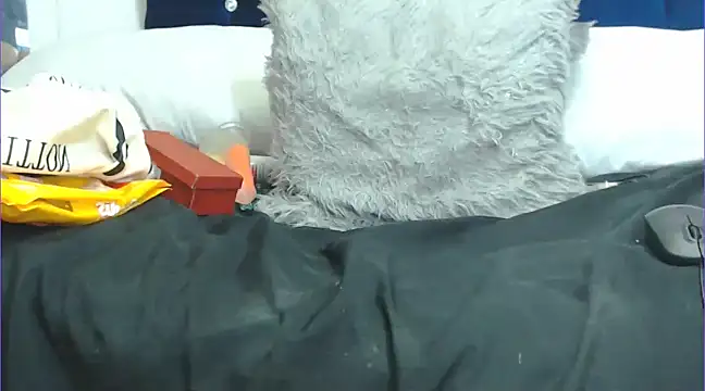 Snapshot of hairy_pussywet chatting on January 19, 2025, 1:10 am hairy pussywet online show from January 19, 2025, 1:10 am