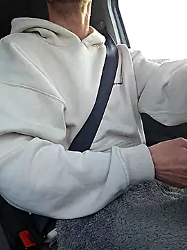 Zeefy online show from December 16, 2025, 9:14 am