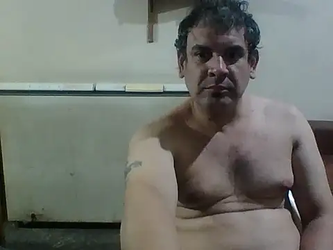 Snapshot of Rodrigo_happy chatting on November 26, 2025, 1:50 am Rodrigo happy online show from November 26, 2025, 1:50 am