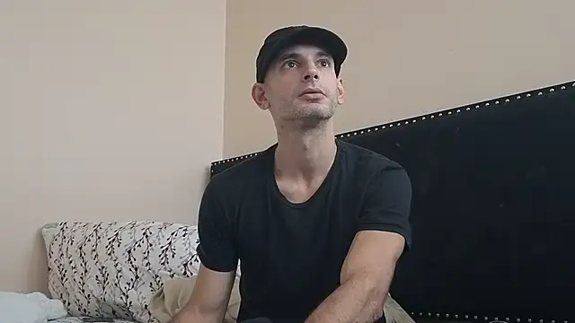 Snapshot of hailzeffn chatting on September 30, 2025, 3:50 pm hailzeffn online show from September 30, 2025, 3:50 pm