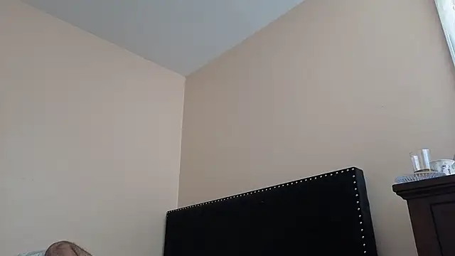 Snapshot of hailzeffn chatting on October 4, 2025, 5:22 pm hailzeffn online show from October 4, 2025, 5:22 pm