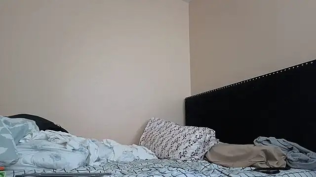 Snapshot of hailzeffn chatting on October 5, 2025, 5:33 pm hailzeffn online show from October 5, 2025, 5:33 pm