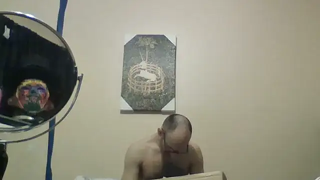 Snapshot of hailzeffn chatting on May 28, 2026, 10:07 pm hailzeffn online show from May 28, 2026, 10:07 pm