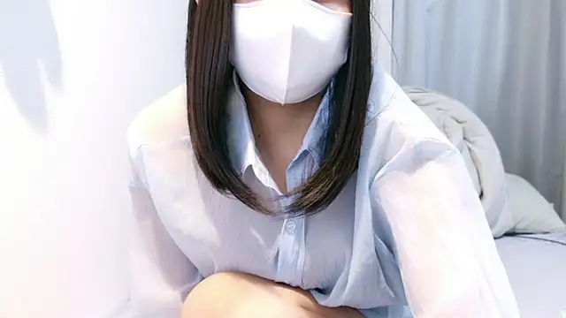 Snapshot of YUTSU_KI chatting on June 7, 2026, 5:27 pm YUTSU KI online show from June 7, 2026, 5:27 pm