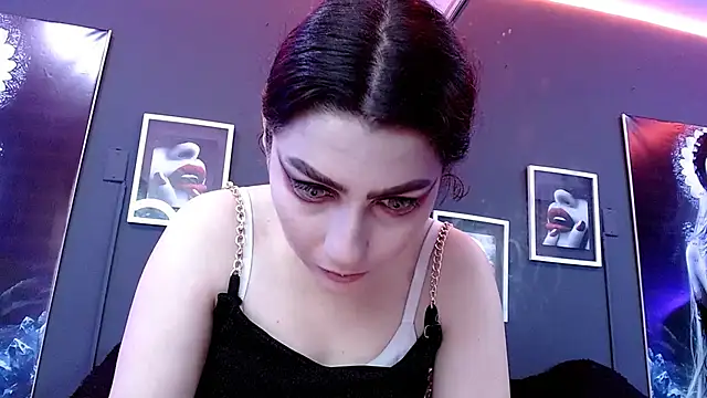 Snapshot of sophy_rock chatting on February 20, 2025, 1:30 pm sophy rock online show from February 20, 2025, 1:30 pm