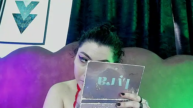 Snapshot of sophy_rock chatting on June 2, 2026, 2:30 pm sophy rock online show from June 2, 2026, 2:30 pm