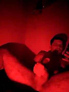 juanalge26 online show from February 12, 2026, 4:29 am