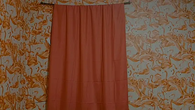 strawberrysmoothie online show from February 28, 2025, 2:42 am