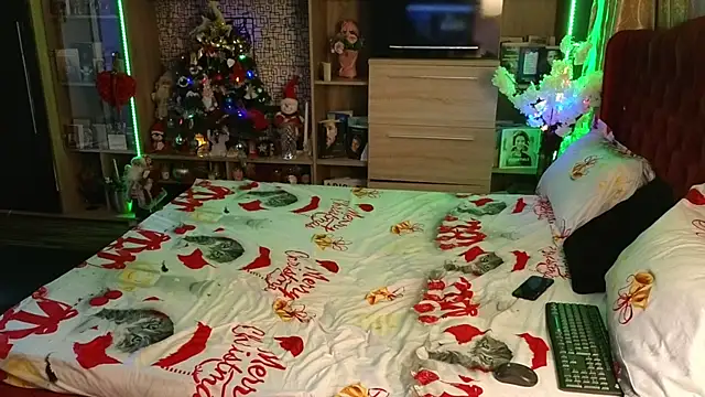 Snapshot of SeductiveCeline chatting on December 31, 2024, 11:31 am SeductiveCeline online show from December 31, 2024, 11:31 am