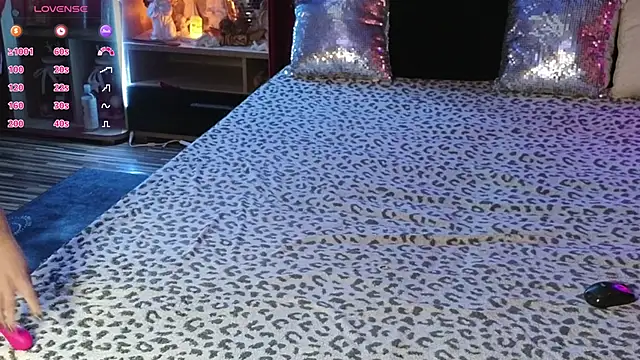 Snapshot of SeductiveCeline chatting on November 27, 2025, 12:40 pm SeductiveCeline online show from November 27, 2025, 12:40 pm