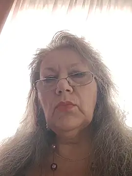 Snapshot of Snezhana chatting on June 13, 2026, 10:24 am Snezhana online show from June 13, 2026, 10:24 am