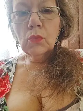 Snapshot of Snezhana chatting on June 20, 2026, 11:57 am Snezhana online show from June 20, 2026, 11:57 am