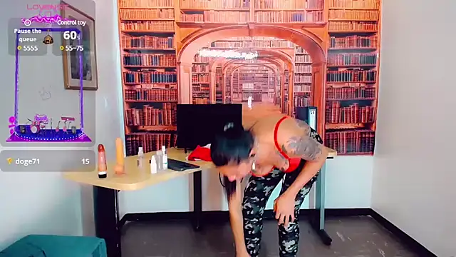 khiara moretti online show from January 28, 2025, 10:23 pm