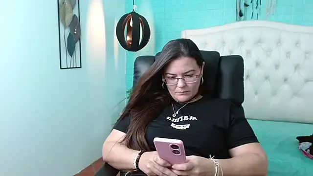 Snapshot of MsJossie chatting on January 14, 2025, 3:53 am MsJossie online show from January 14, 2025, 3:53 am