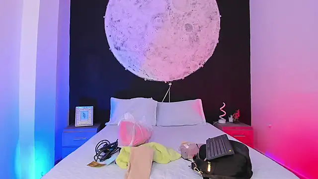 Snapshot of Agathaargent_ chatting on March 17, 2025, 9:23 pm Agathaargent online show from March 17, 2025, 9:23 pm