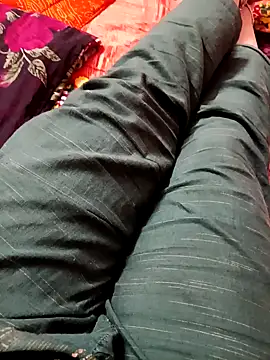 Snapshot of Shoni__ chatting on September 18, 2025, 11:12 am Shoni online show from September 18, 2025, 11:12 am