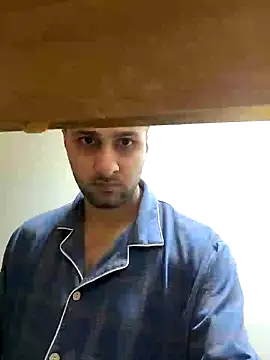 Fucklover011 online show from September 14, 2025, 12:04 pm