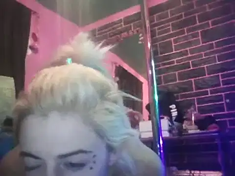 watermellonpussy online show from March 10, 2025, 9:53 am