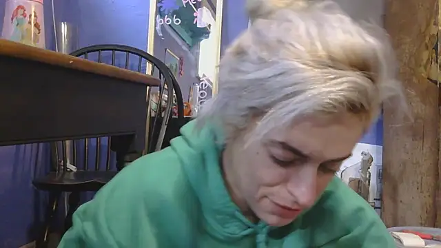 watermellonpussy online show from September 18, 2025, 9:17 pm