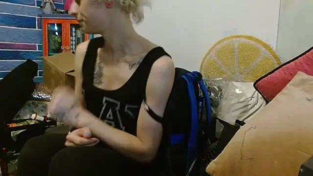Snapshot of watermellonpussy chatting on July 7, 2026, 5:39 pm watermellonpussy online show from July 7, 2026, 5:39 pm