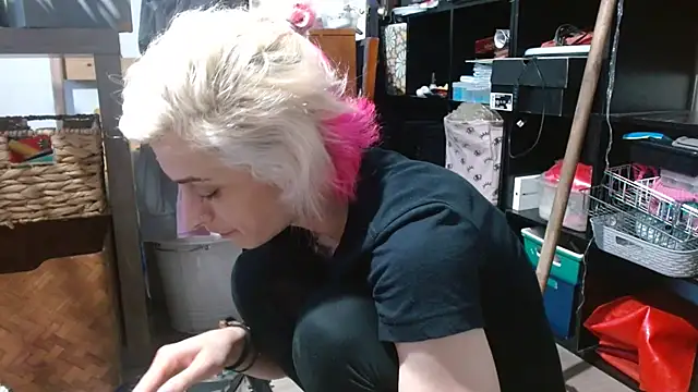 Snapshot of watermellonpussy chatting on July 16, 2026, 10:10 am watermellonpussy online show from July 16, 2026, 10:10 am