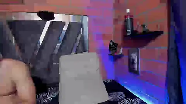 Snapshot of sainix_ chatting on December 11, 2024, 2:52 am sainix online show from December 11, 2024, 2:52 am